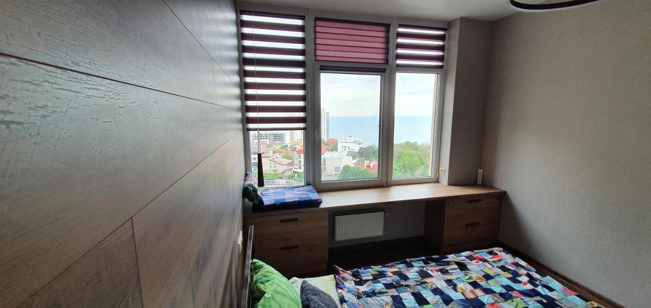 Apartments with the sea view Odesa Exterior photo